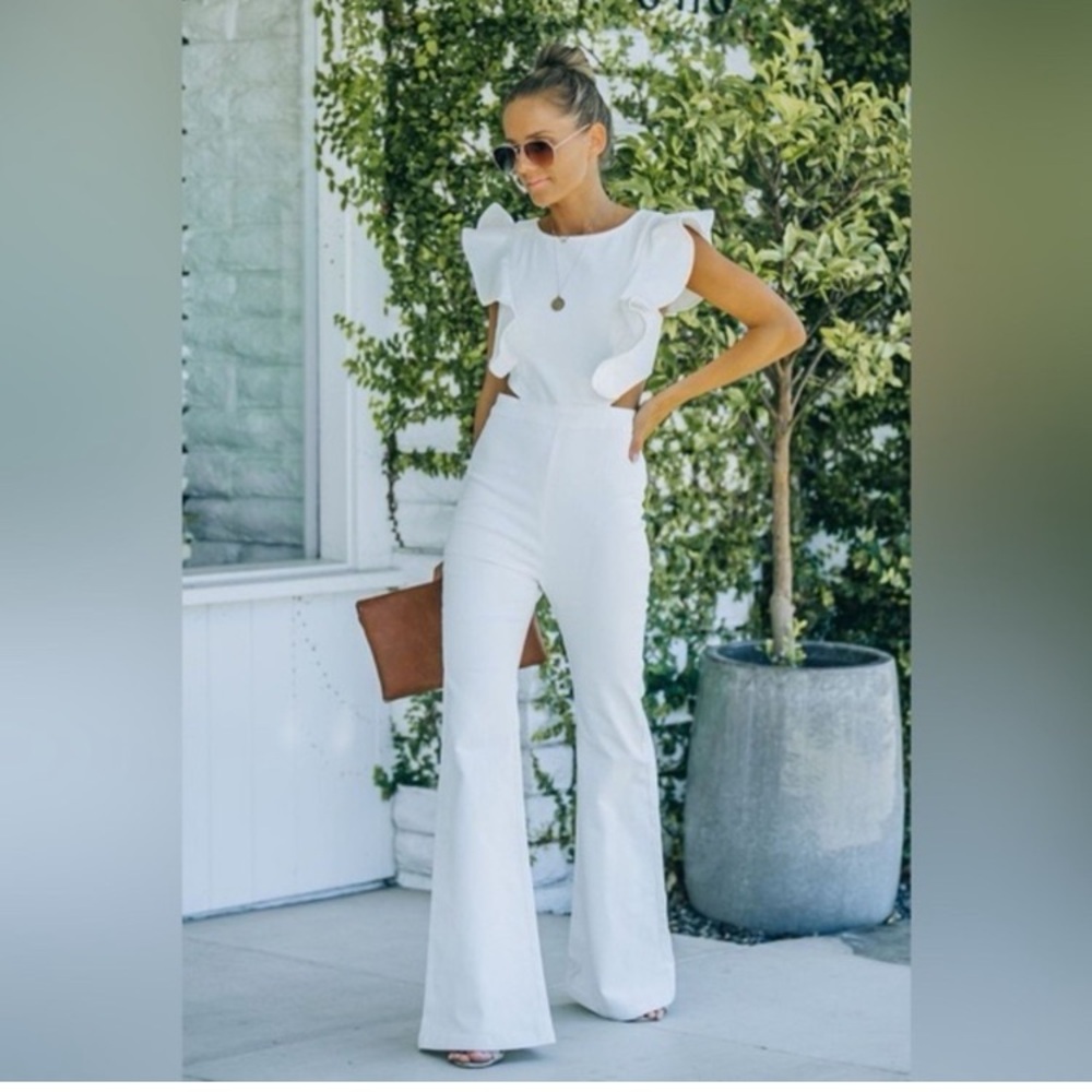Vici Kadie White Denim Open Back Jumpsuit Bridal L or 8/10